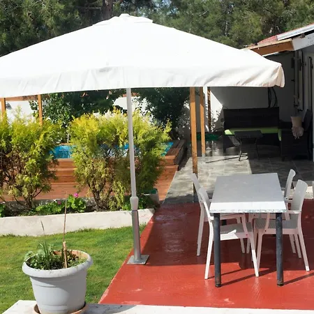 Bay Διαμέρισμα Πευκάρι