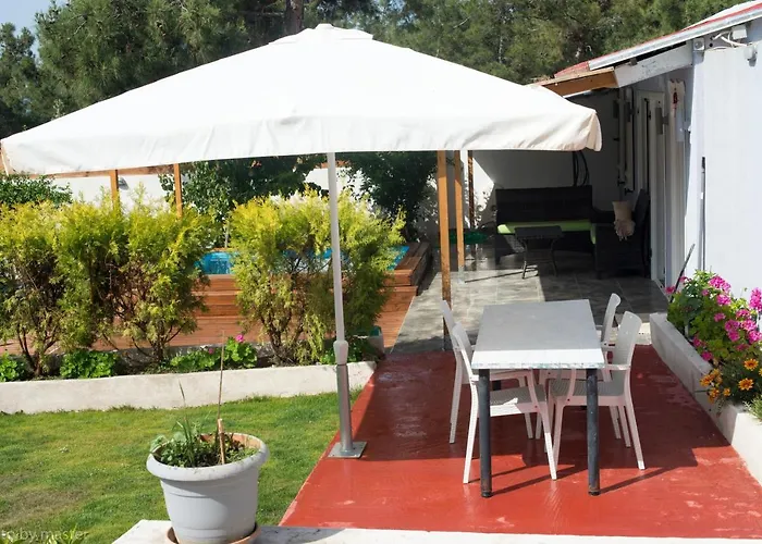 Bay Apartamento Pefkari