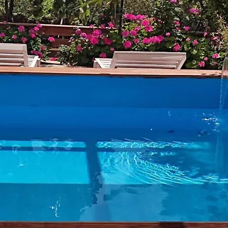 Bay Apartment Pefkari